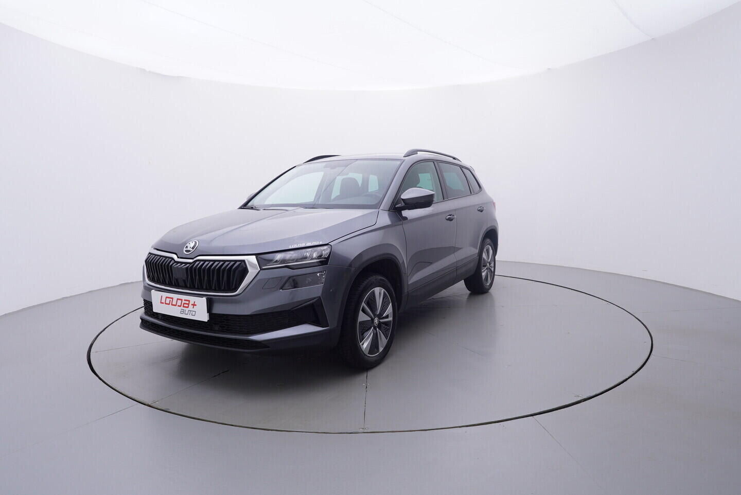 OV190V10932_10.webp_KAROQ Style 1.0 TSI 81 kW manuál