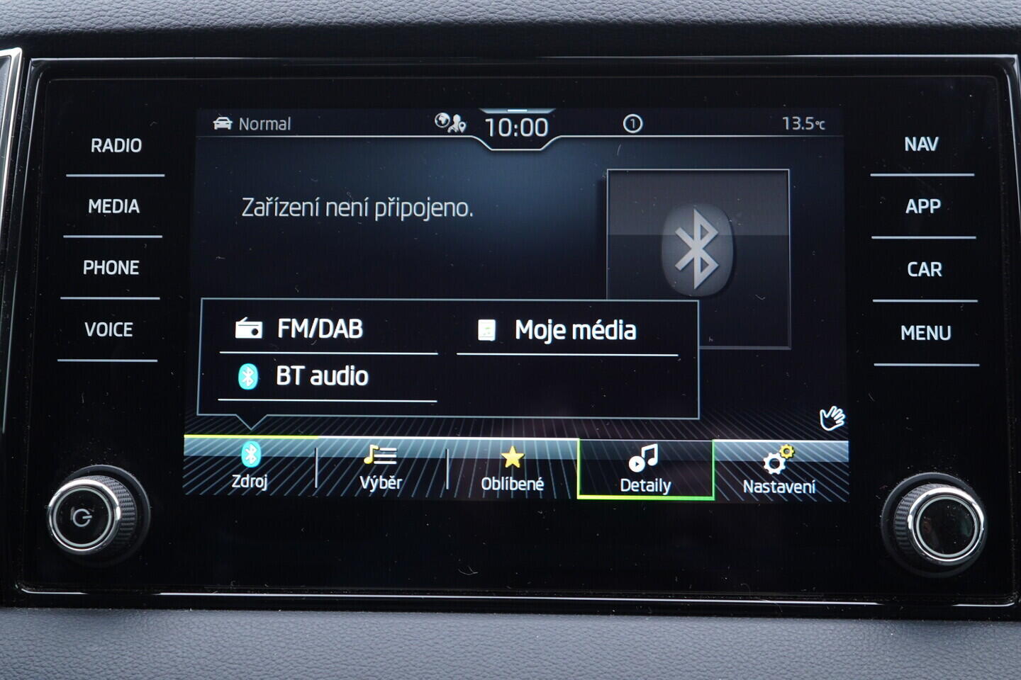 OV190V10932_29.webp_KAROQ Style 1.0 TSI 81 kW manuál