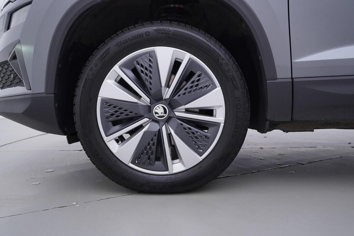 OV190V10932_40.webp_KAROQ Style 1.0 TSI 81 kW manuál