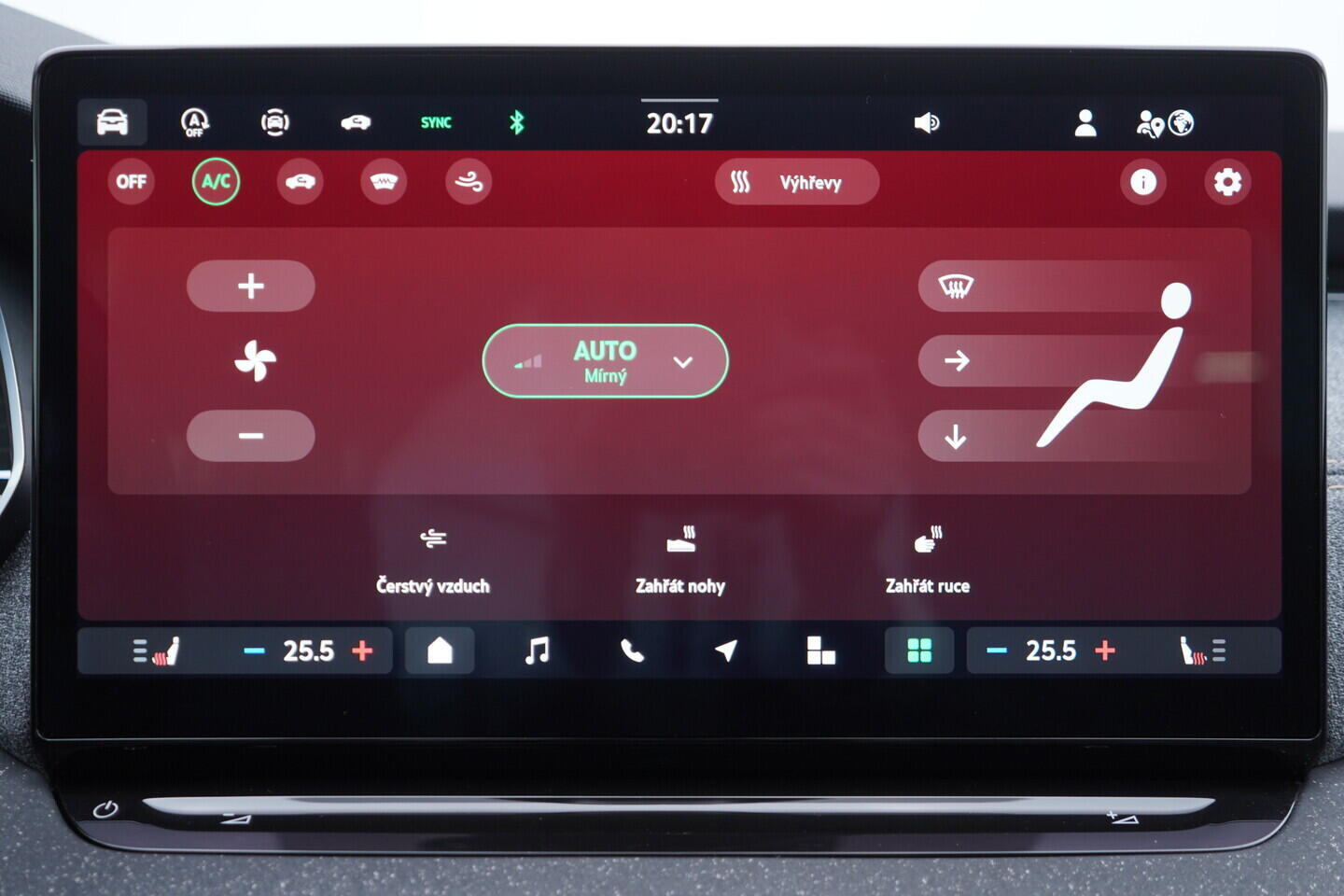 OV190V10933_32.webp_OCTAVIA Top Selection 2.0 TDI 110 kW automat, DPH