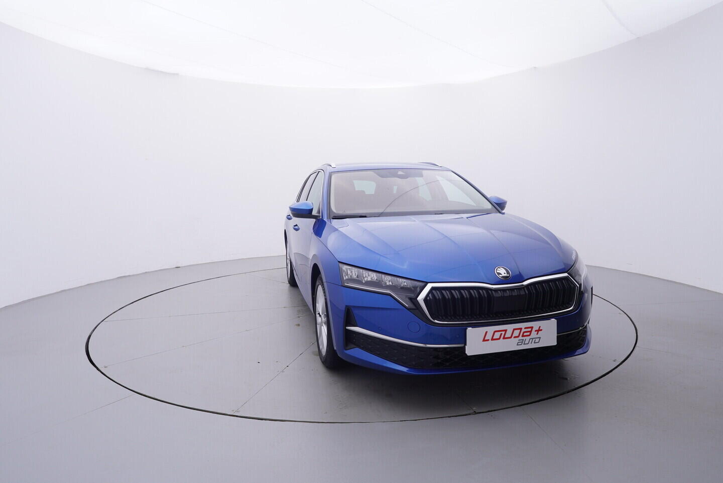 OV190V10935_17.webp_OCTAVIA Top Selection 2.0 TDI 110 kW automat, DPH