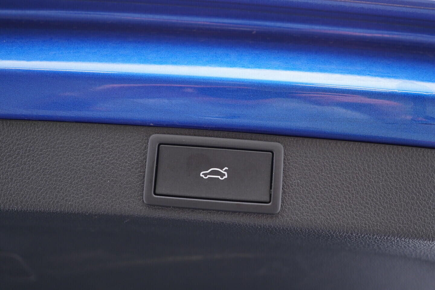 OV190V10936_38.webp_OCTAVIA Top Selection 2.0 TDI 110 kW automat, DPH