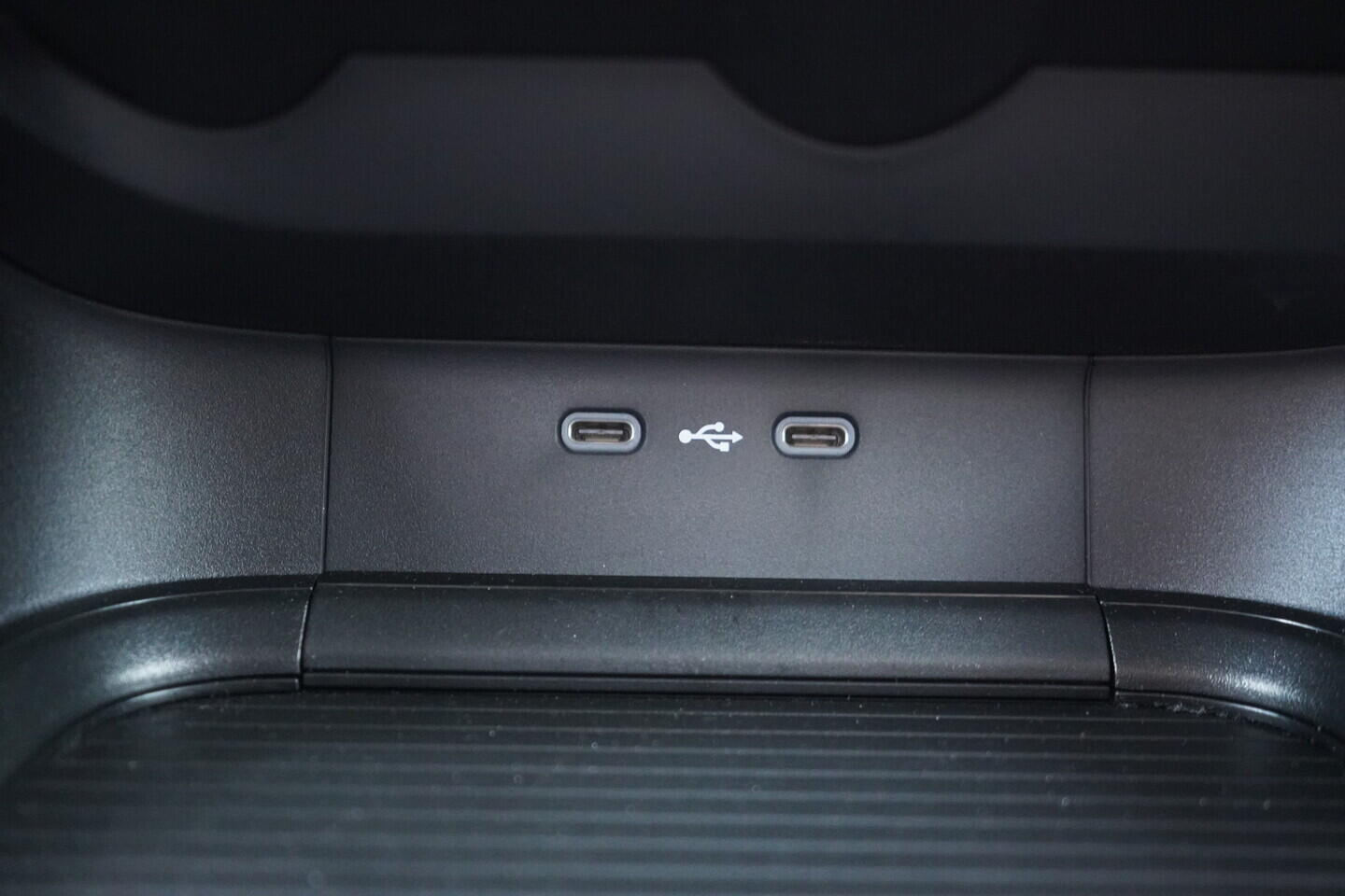 OV190V10937_34.webp_KODIAQ Exclusive Selection 2.0 TDI 142 kW automat, DPH