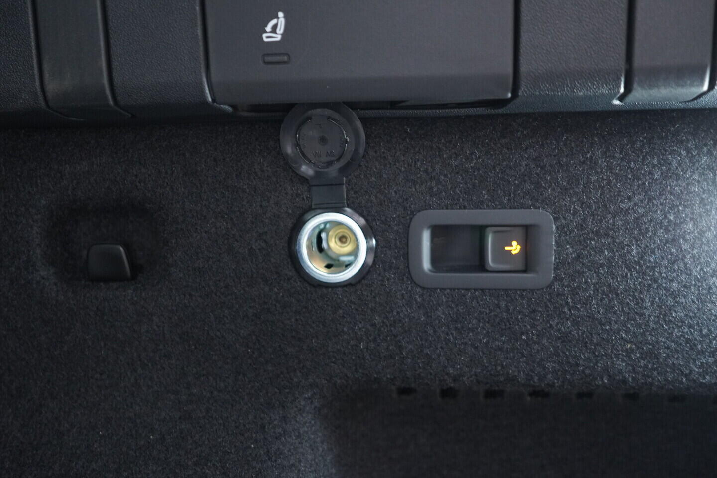 OV190V10937_39.webp_KODIAQ Exclusive Selection 2.0 TDI 142 kW automat, DPH