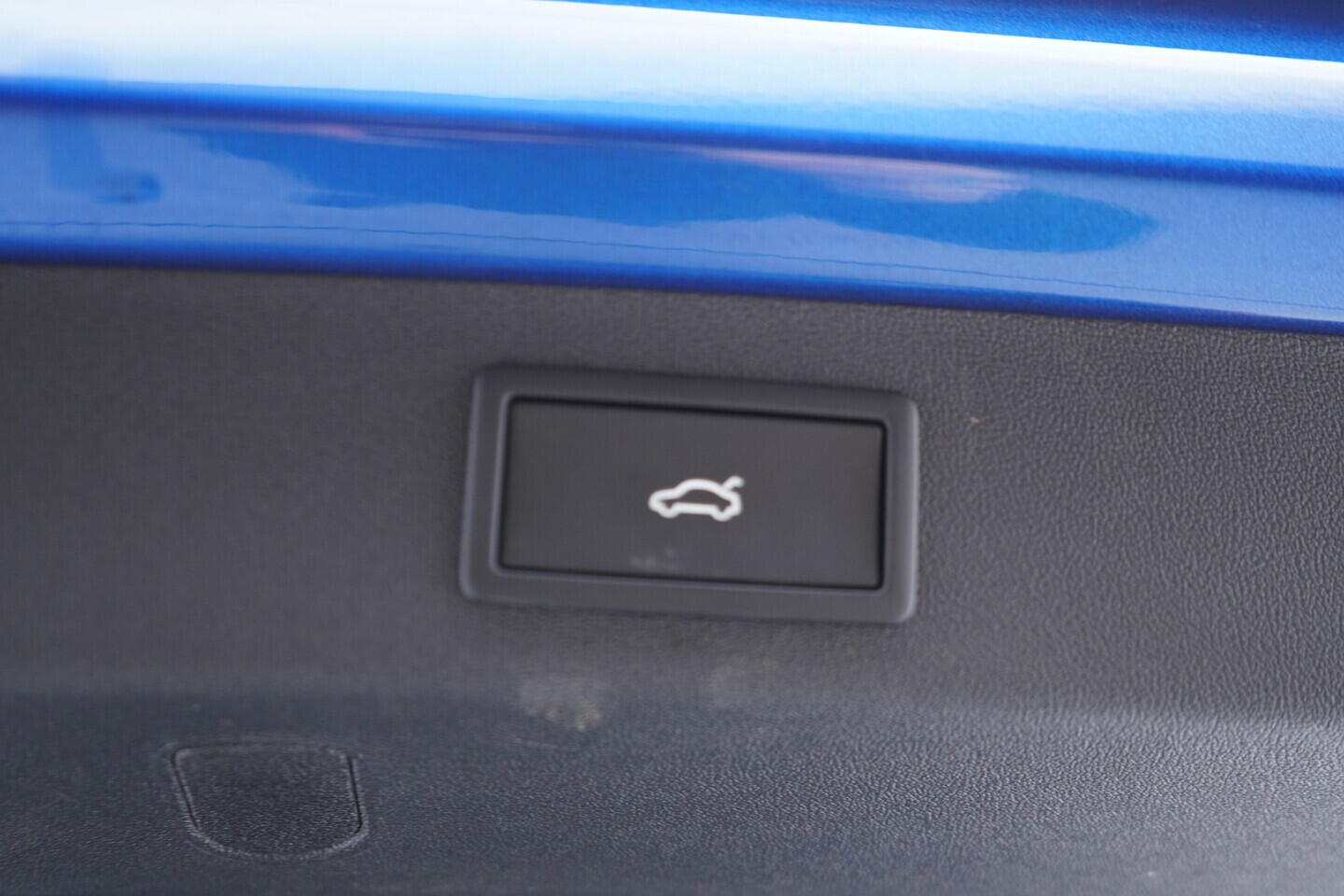 OV190V10937_41.webp_KODIAQ Exclusive Selection 2.0 TDI 142 kW automat, DPH