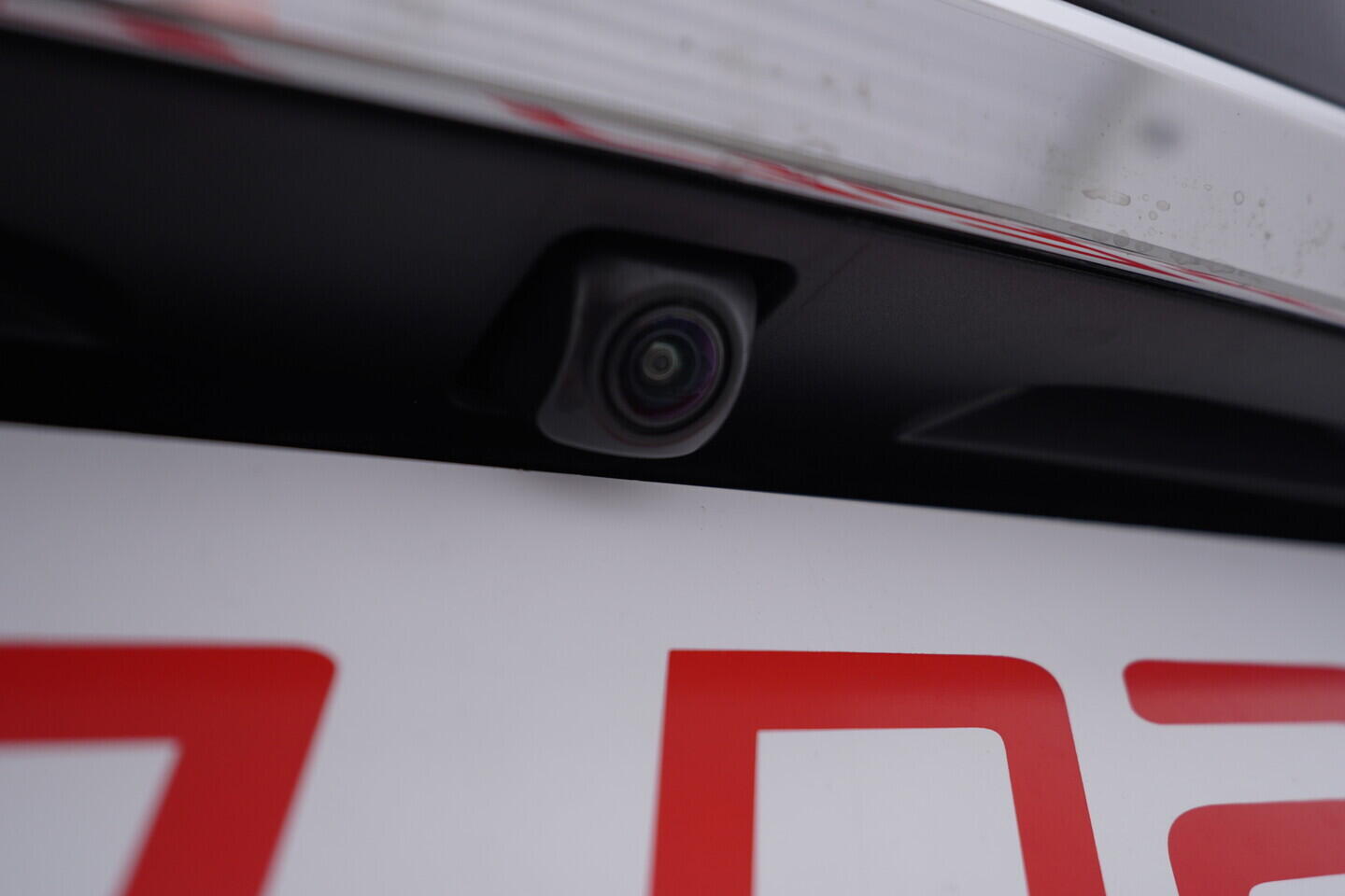 OV190V10939_37.webp_COROLLA Comfort 1.5  92 kW manuál, DPH