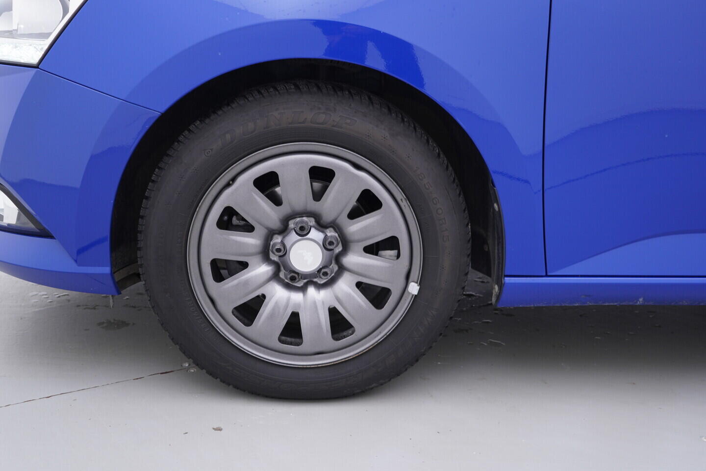 OV190V10941_37.webp_FABIA Tour 1.0 TSI 70 kW manuál, DPH