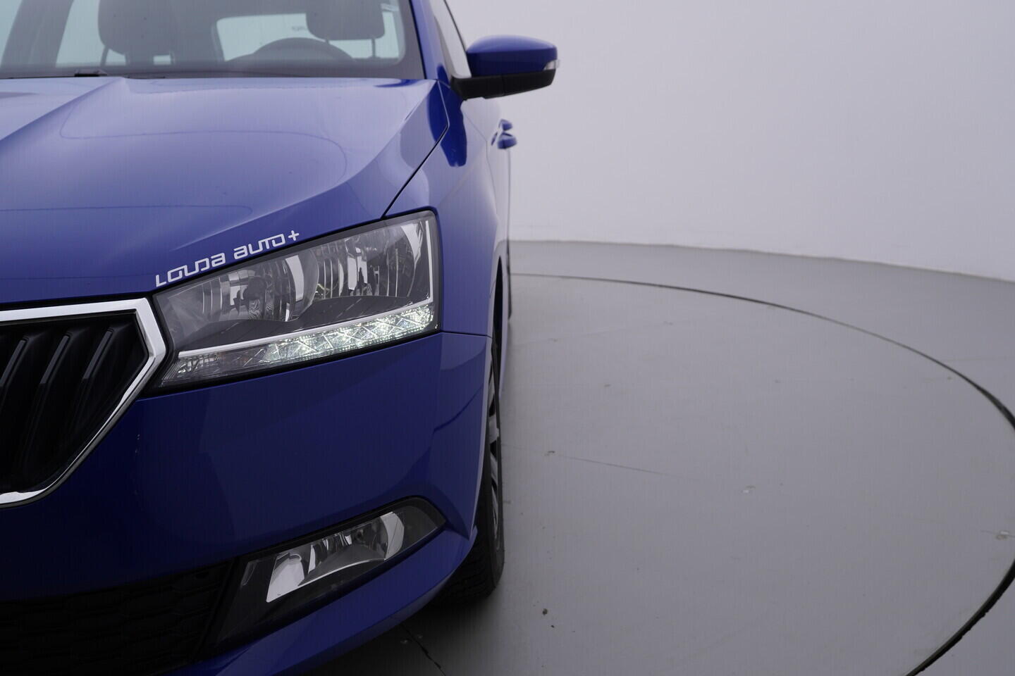 OV190V10941_38.webp_FABIA Tour 1.0 TSI 70 kW manuál, DPH