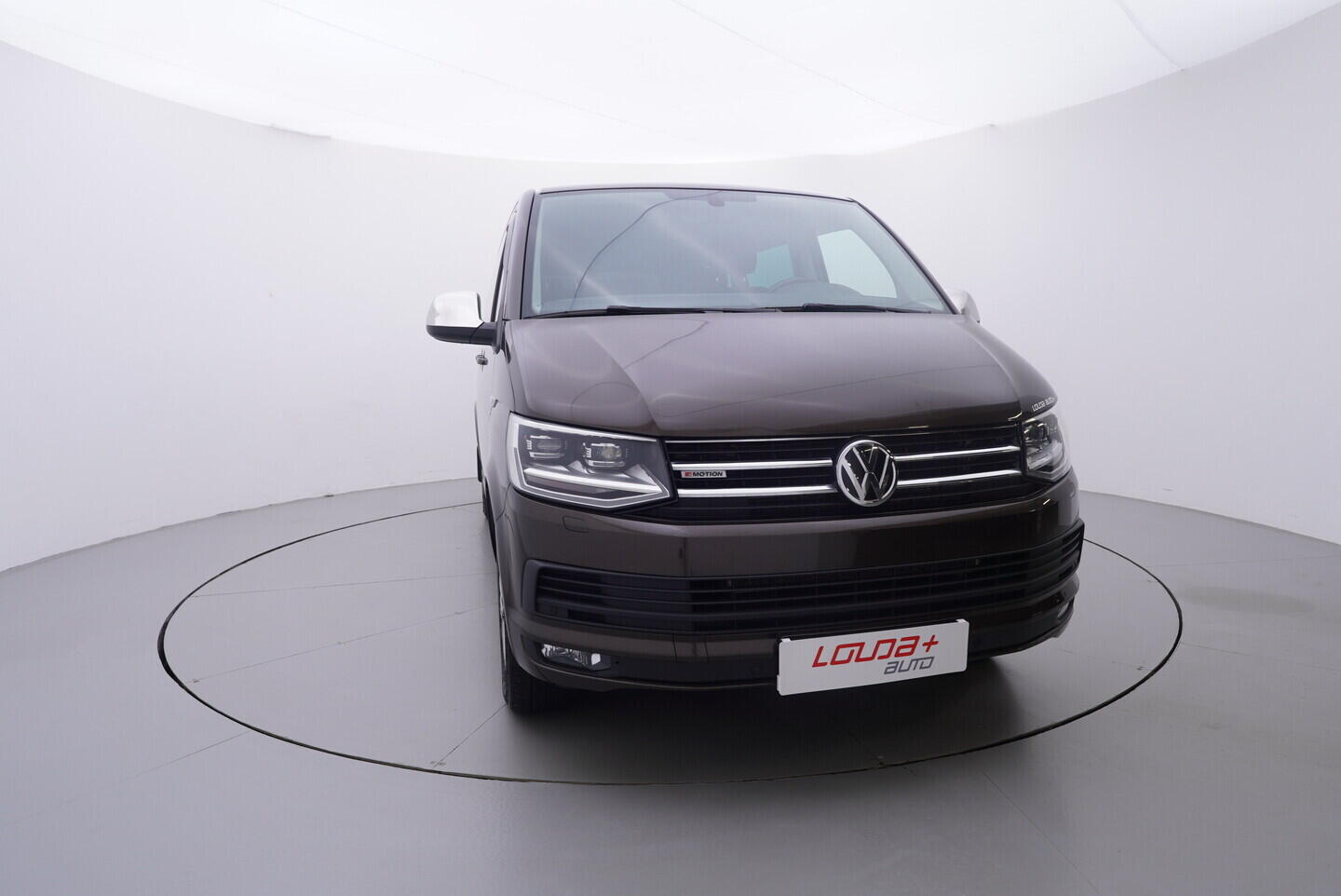 OV190V10943_17.webp_MULTIVAN  2.0 TDI 150 kW automat, DPH