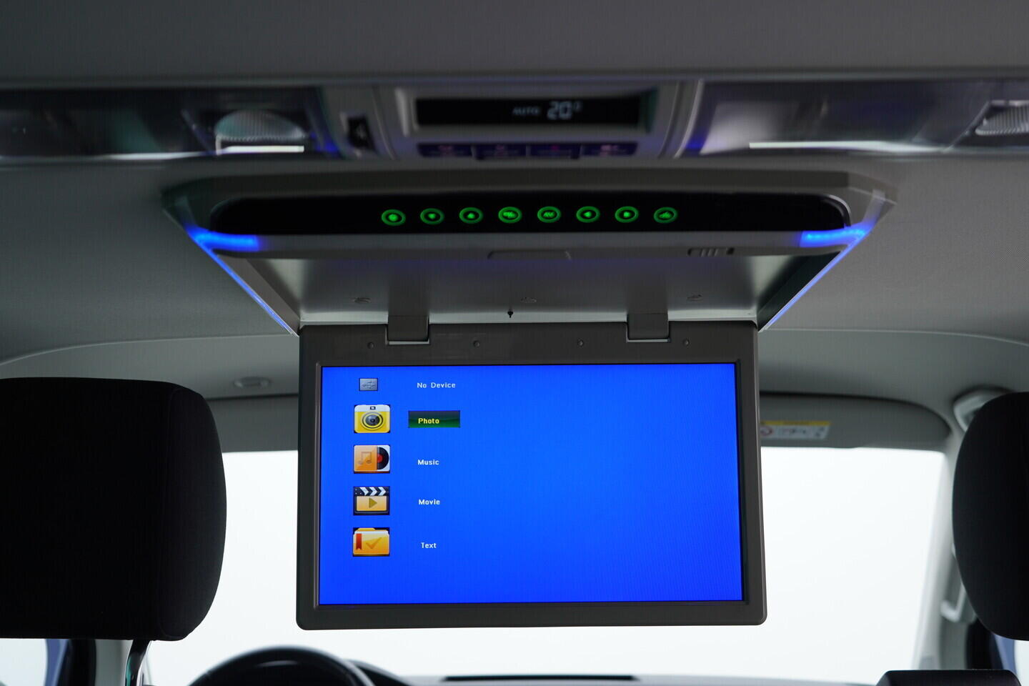 OV190V10943_34.webp_MULTIVAN  2.0 TDI 150 kW automat, DPH