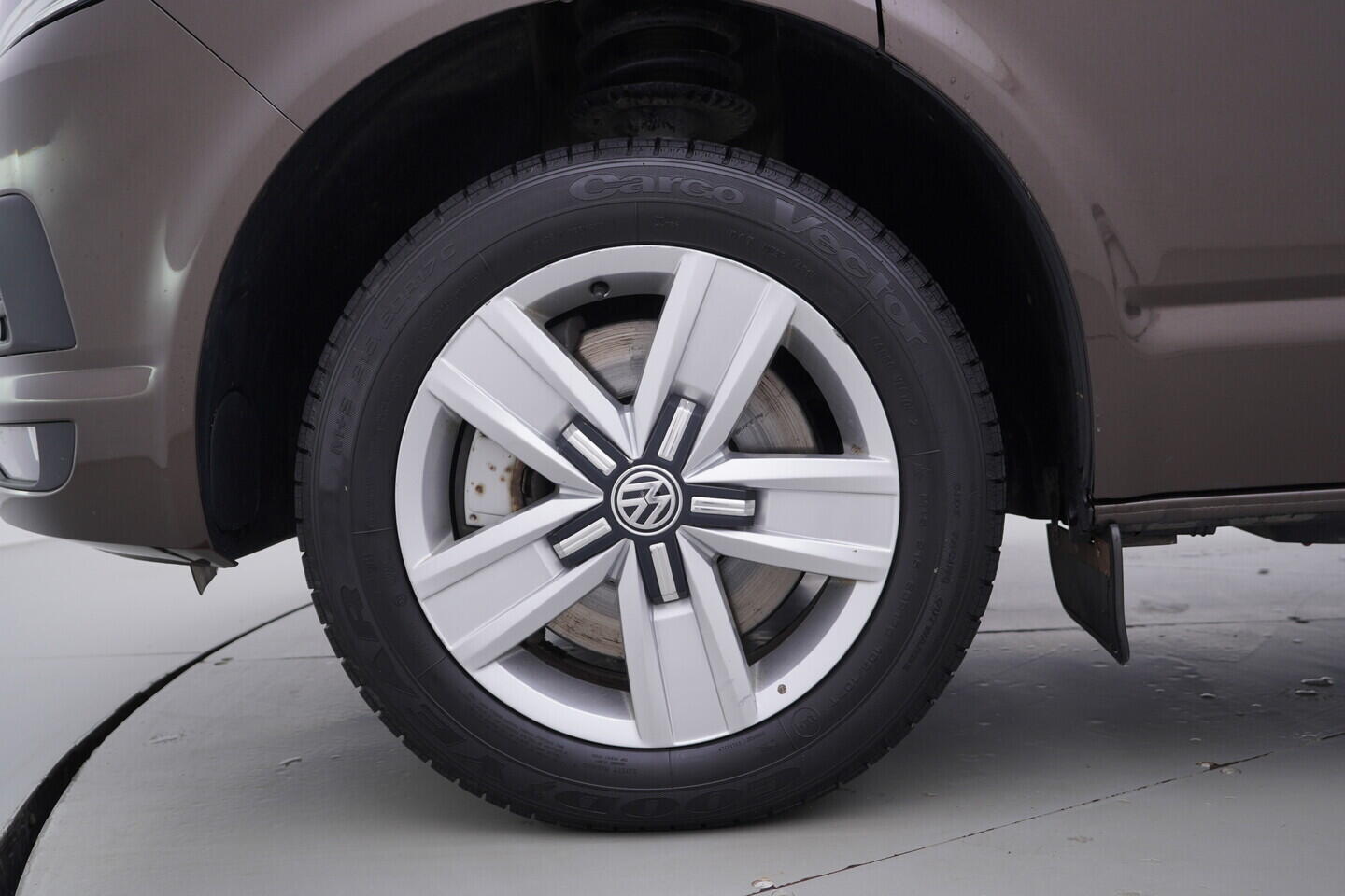 OV190V10943_40.webp_MULTIVAN  2.0 TDI 150 kW automat, DPH