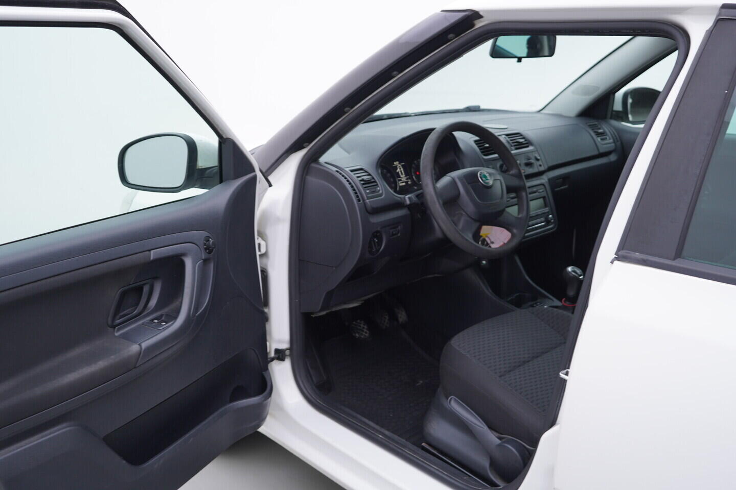 OV190V10945_18.webp_FABIA Ambition 1.6 TDI 55 kW manuál