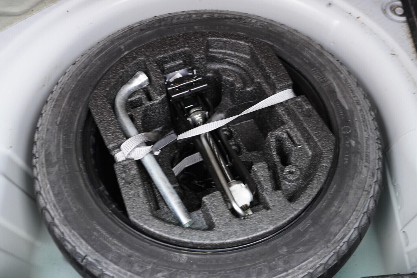 OV190V10945_34.webp_FABIA Ambition 1.6 TDI 55 kW manuál