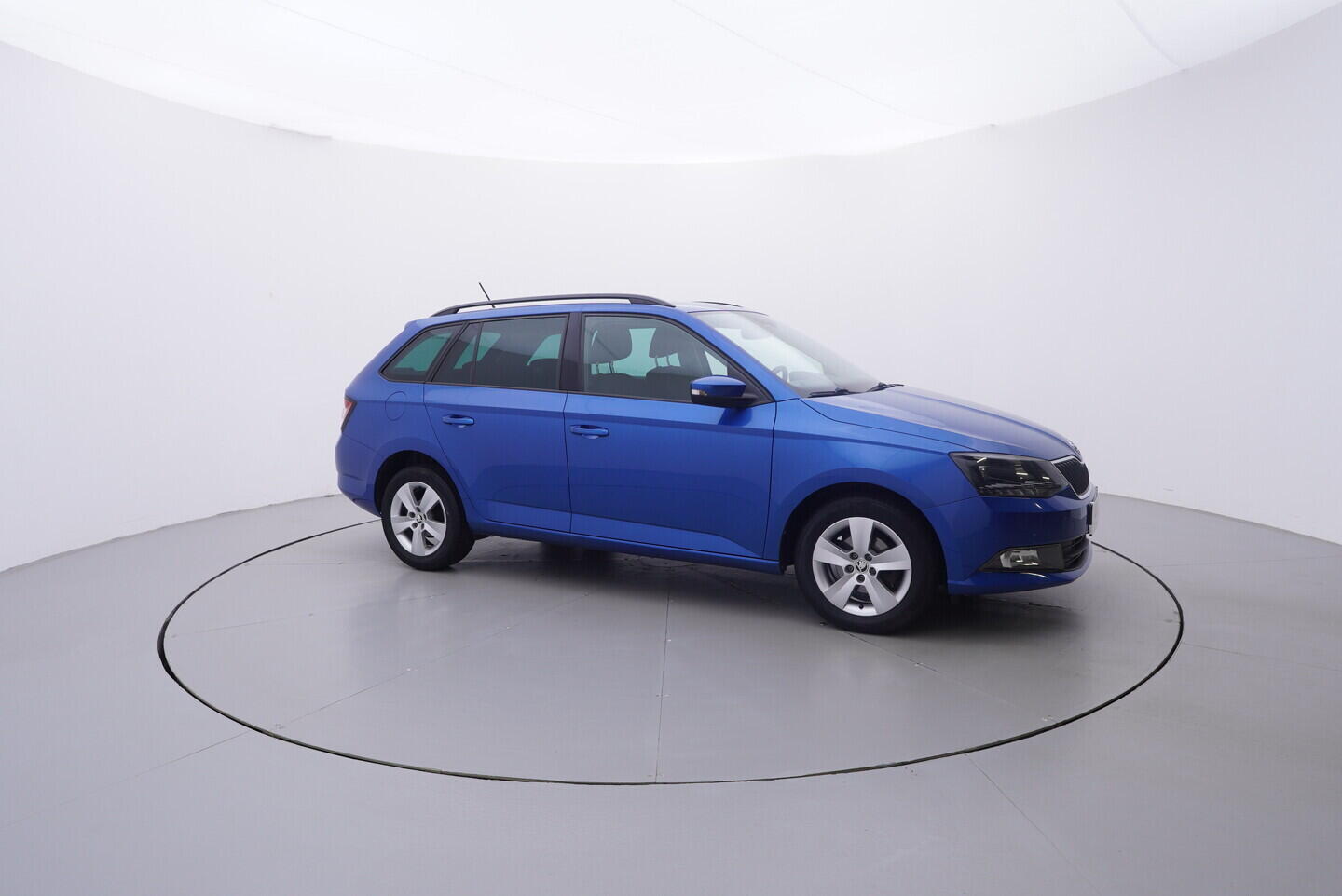 OV190V10947_16.webp_FABIA  1.2 TSI 66 kW manuál