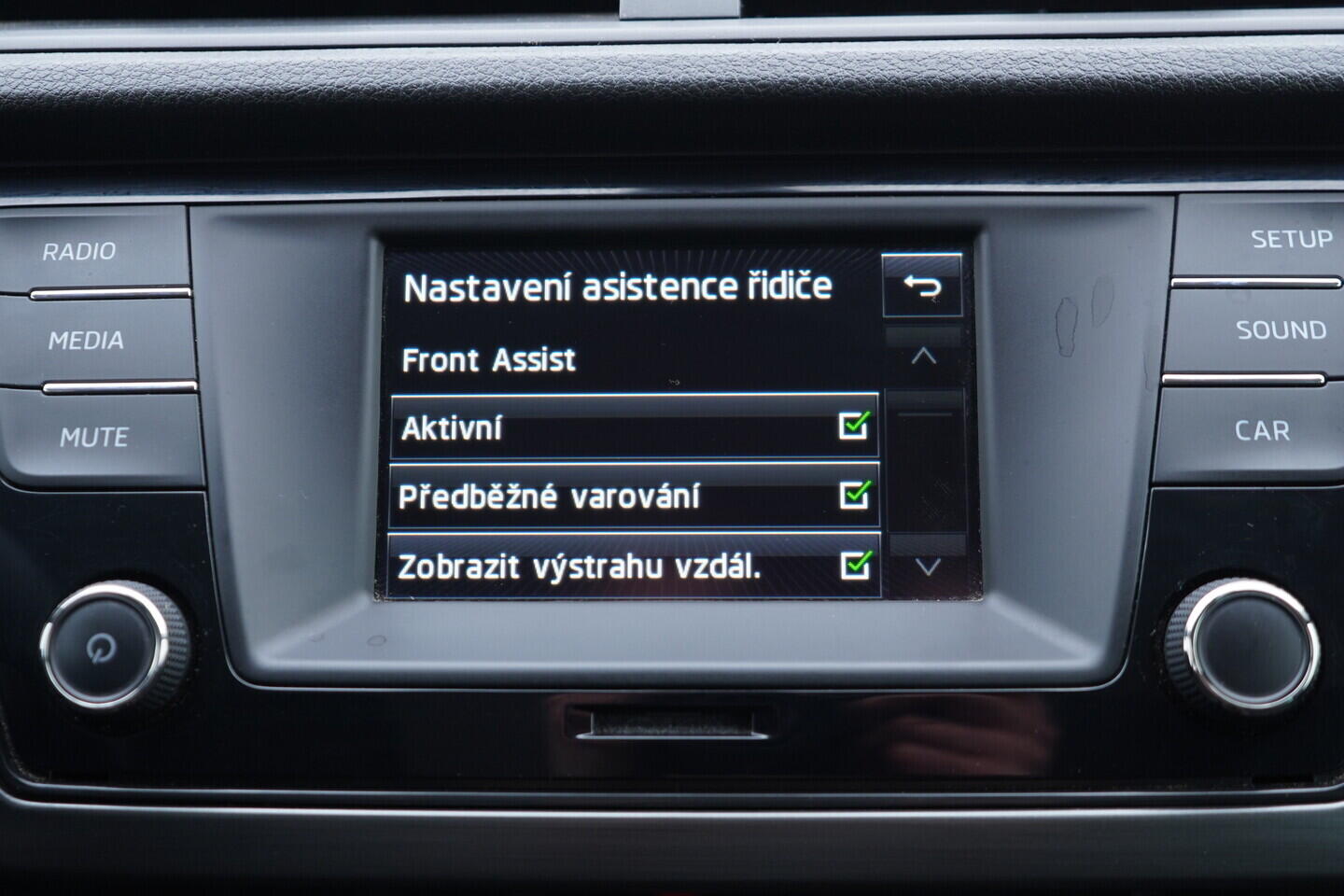 OV190V10947_29.webp_FABIA  1.2 TSI 66 kW manuál