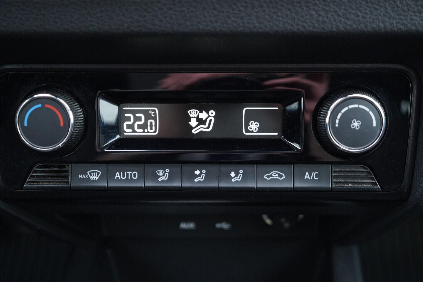 OV190V10947_32.webp_FABIA  1.2 TSI 66 kW manuál