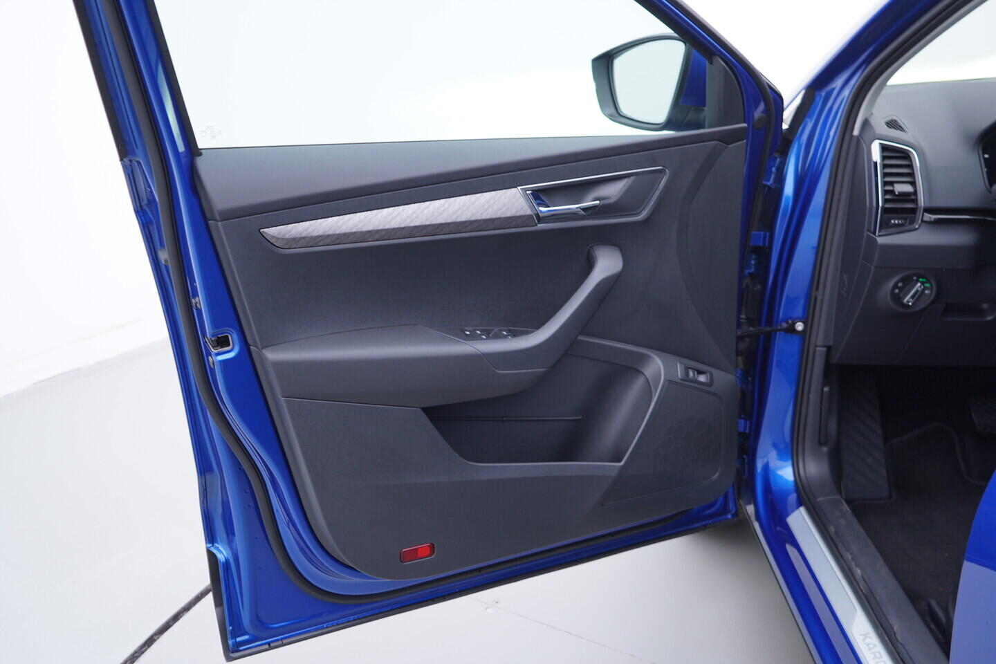 OV190V10952_19.webp_KAROQ Selection 1.5 TSI 110 kW automat, DPH