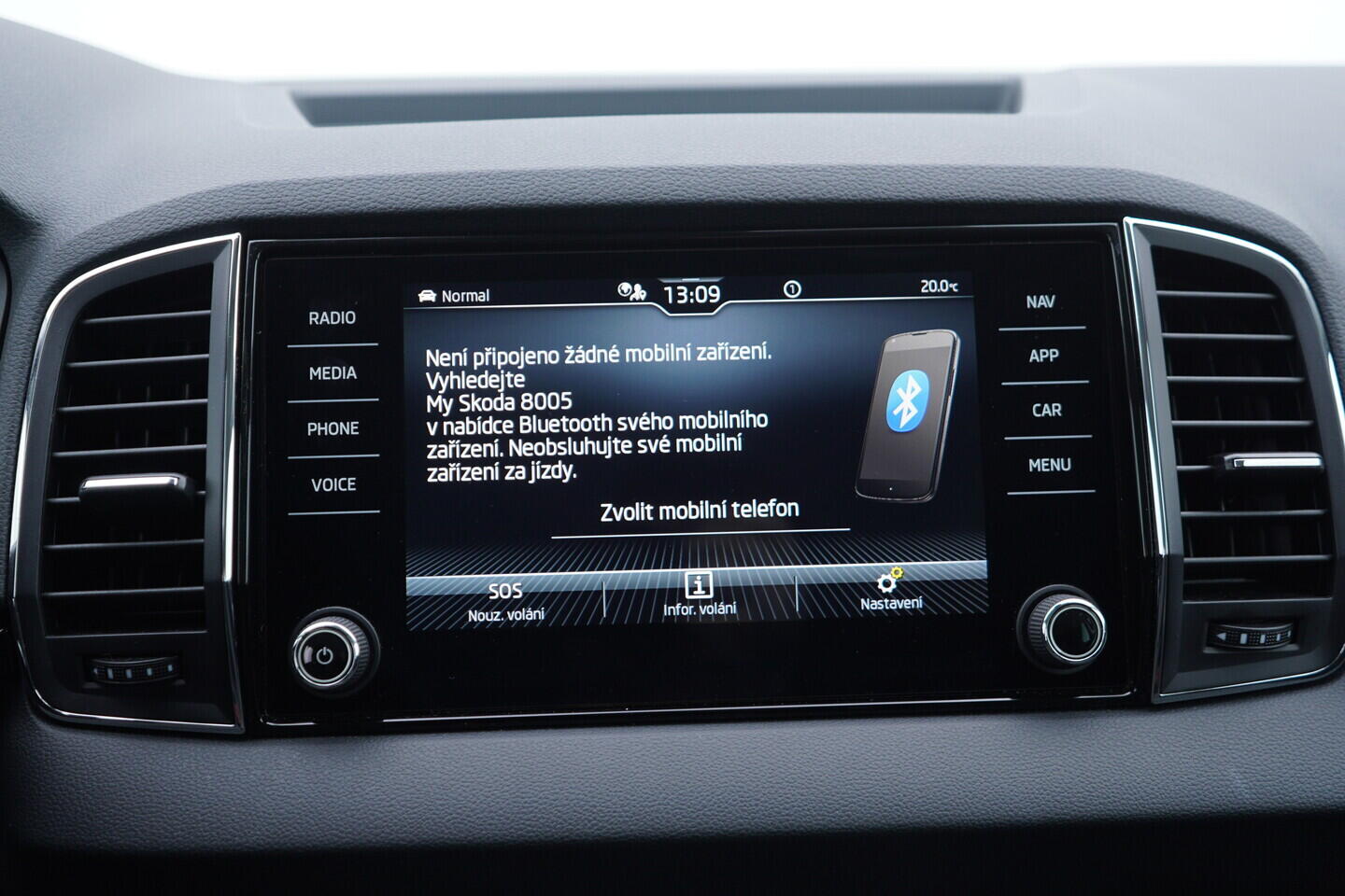 OV190V10952_31.webp_KAROQ Selection 1.5 TSI 110 kW automat, DPH