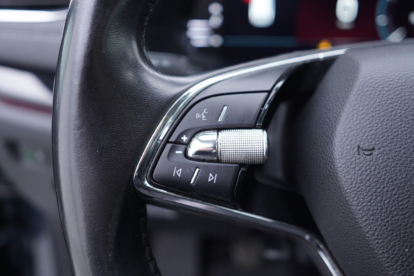 OV190V10953_25.webp_OCTAVIA Style 1.5 TSI 110 kW manuál, DPH