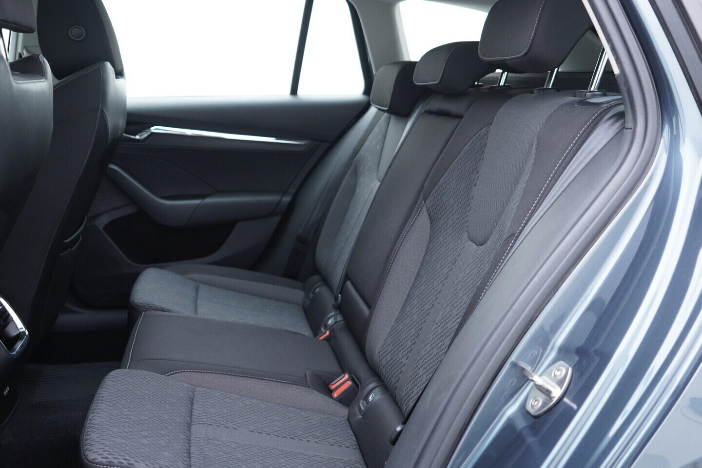 OV190V10953_36.webp_OCTAVIA Style 1.5 TSI 110 kW manuál, DPH