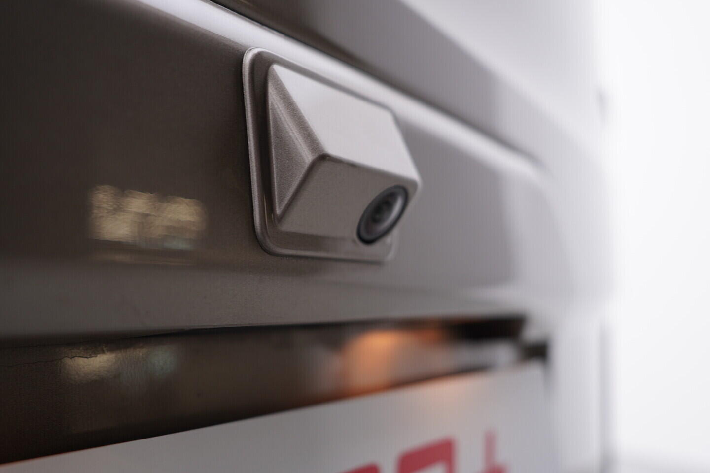 OV190V10956_41.webp_TOURNEO CUSTOM Titanium 2.0  136 kW manuál, DPH