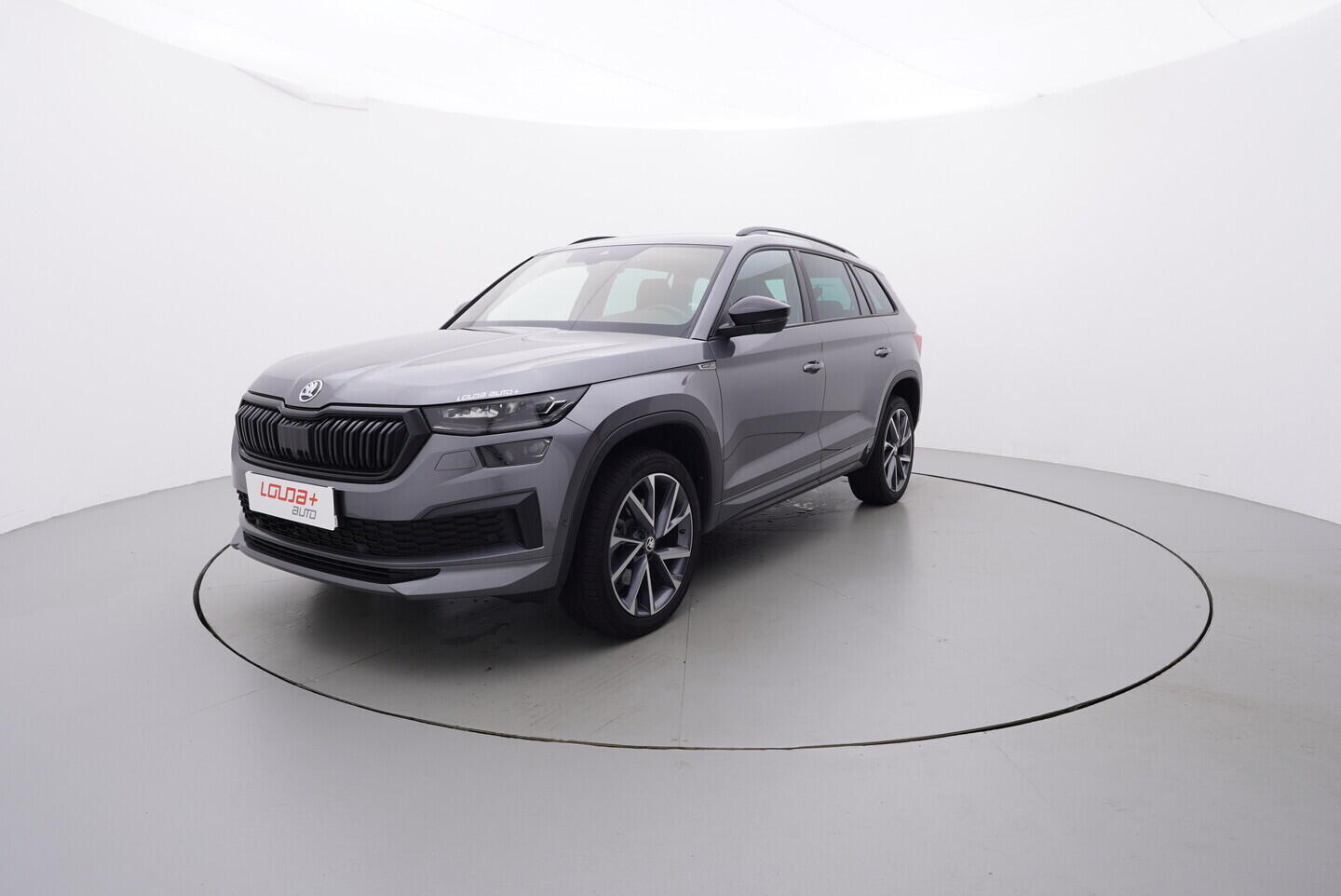 OV190V10957_10.webp_KODIAQ SportLine 2.0 TDI 147 kW automat, DPH