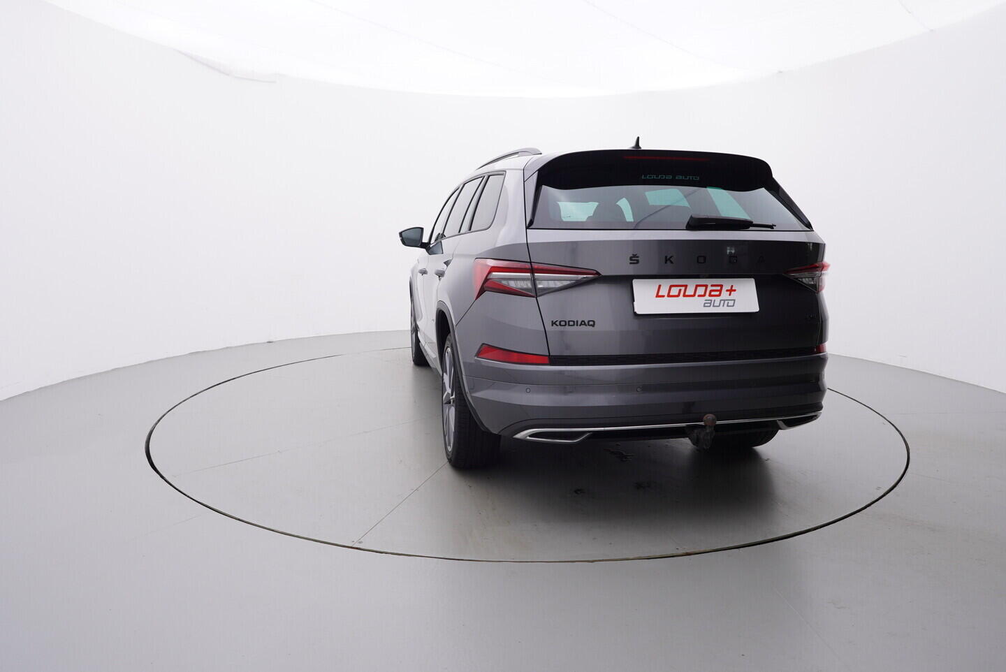 OV190V10957_13.webp_KODIAQ SportLine 2.0 TDI 147 kW automat, DPH