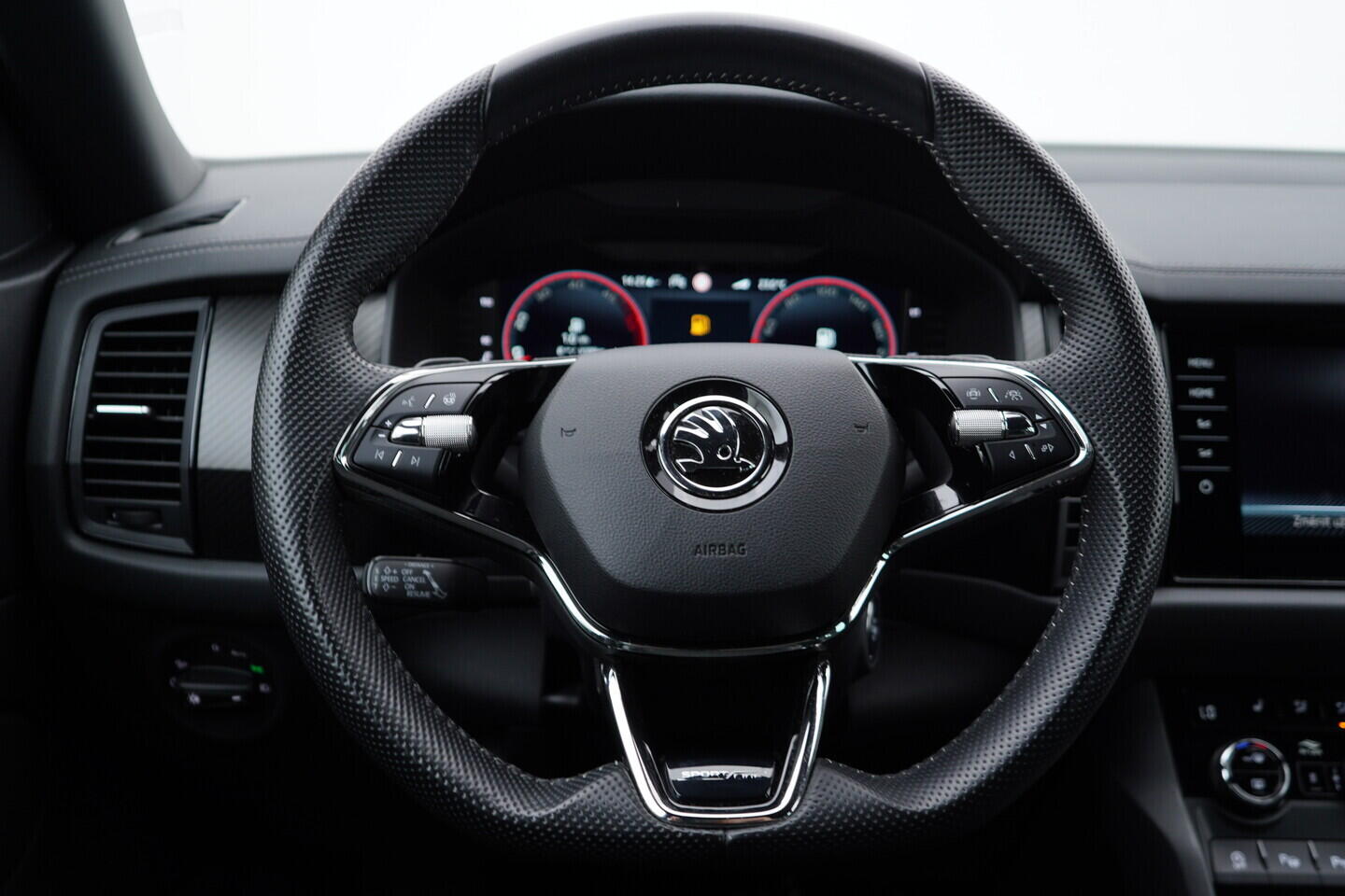 OV190V10957_28.webp_KODIAQ SportLine 2.0 TDI 147 kW automat, DPH