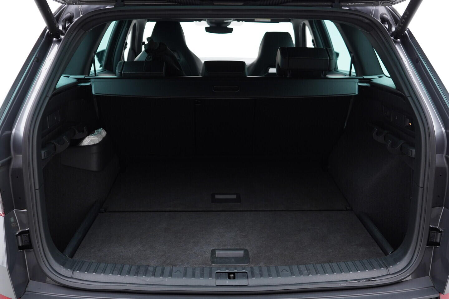 OV190V10957_43.webp_KODIAQ SportLine 2.0 TDI 147 kW automat, DPH