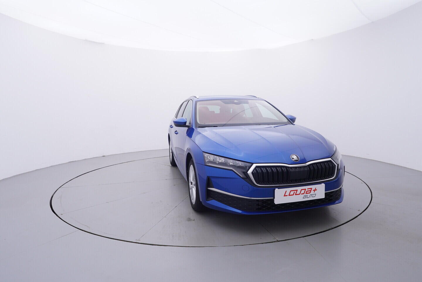 OV190V10960_17.webp_OCTAVIA Top Selection 2.0 TDI 110 kW automat, DPH