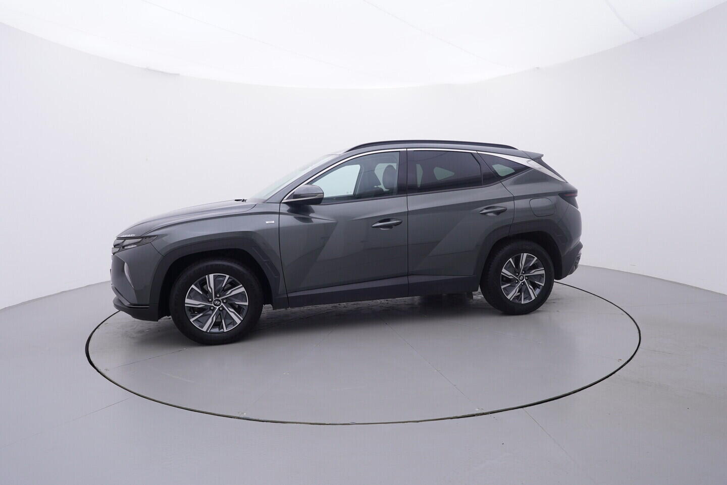 OV190V10962_11.webp_TUCSON  1.6 CRDi _ kW automat