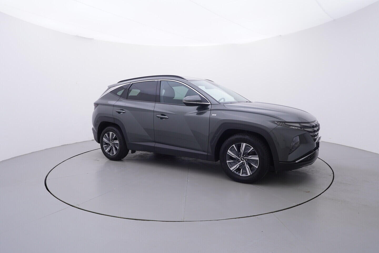 OV190V10962_16.webp_TUCSON  1.6 CRDi _ kW automat