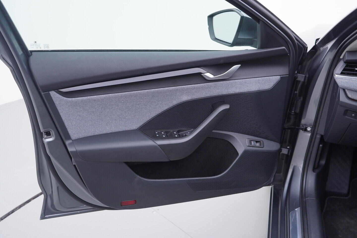 OV190V10963_19.webp_OCTAVIA Top Selection 2.0 TDI 110 kW automat, DPH