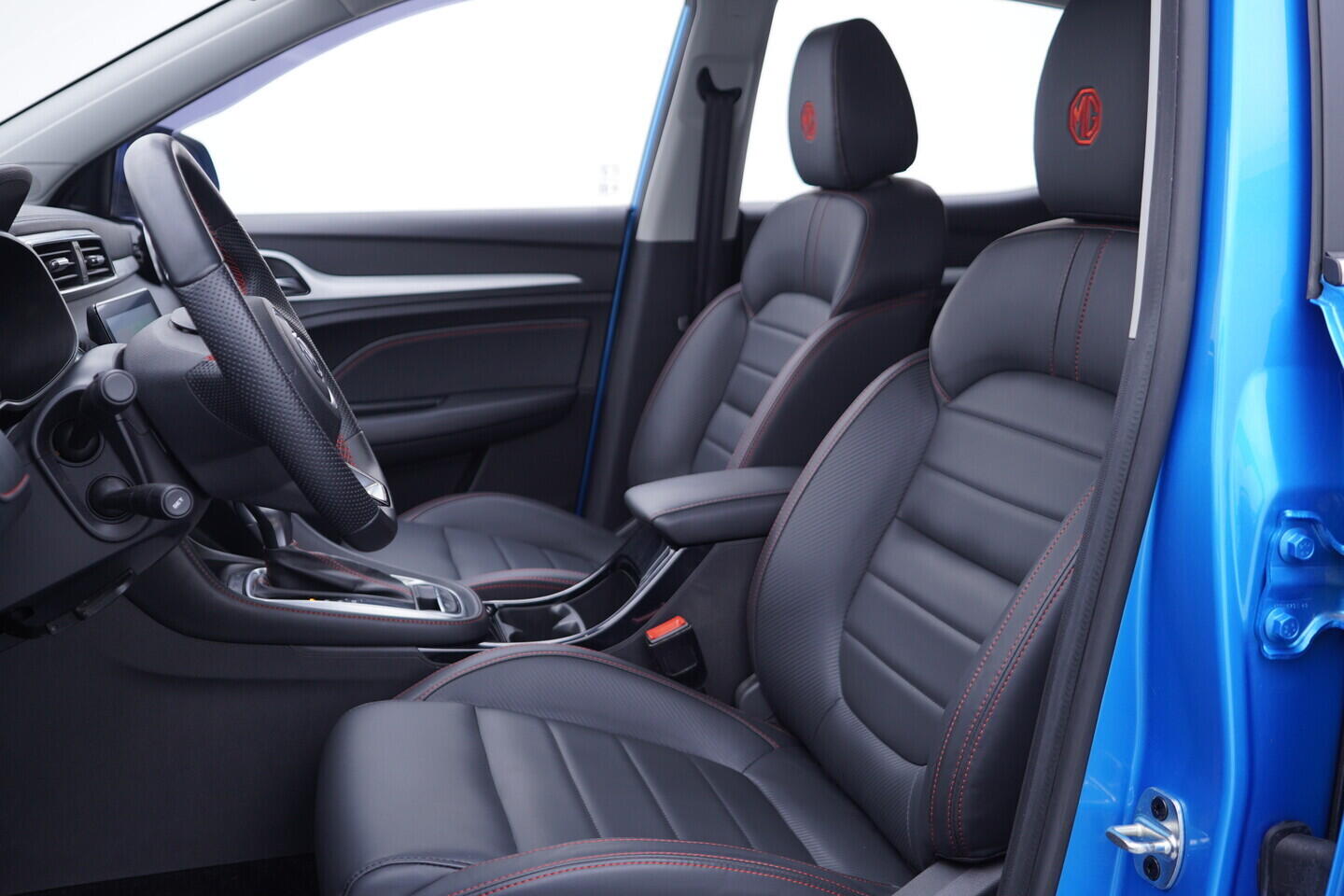 OV190V10967_23.webp_ZS EXCLUSIVE 1.0 TGI 82 kW automat