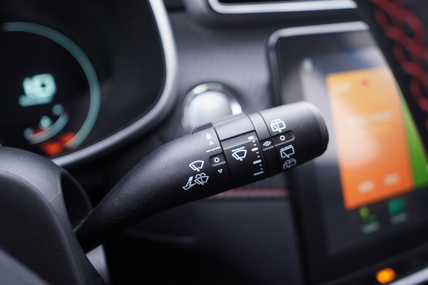 OV190V10967_25.webp_ZS EXCLUSIVE 1.0 TGI 82 kW automat