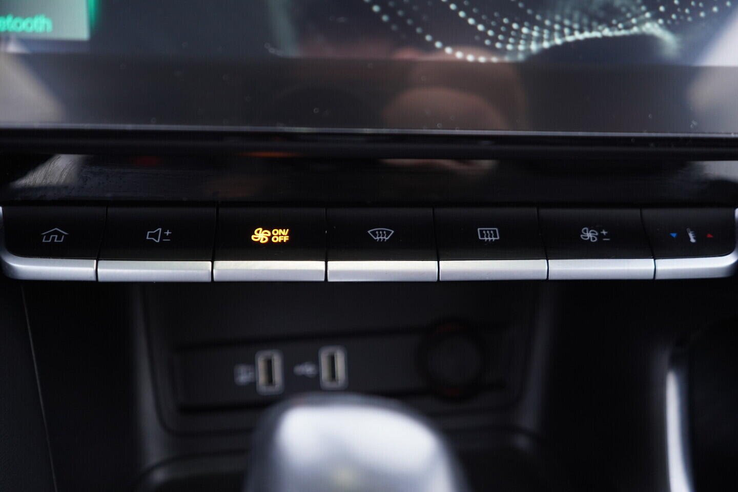 OV190V10967_32.webp_ZS EXCLUSIVE 1.0 TGI 82 kW automat