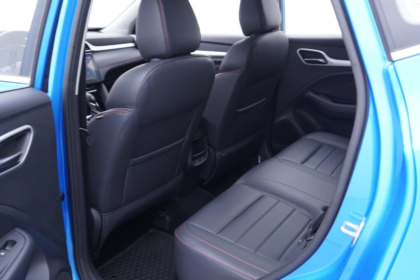 OV190V10967_35.webp_ZS EXCLUSIVE 1.0 TGI 82 kW automat