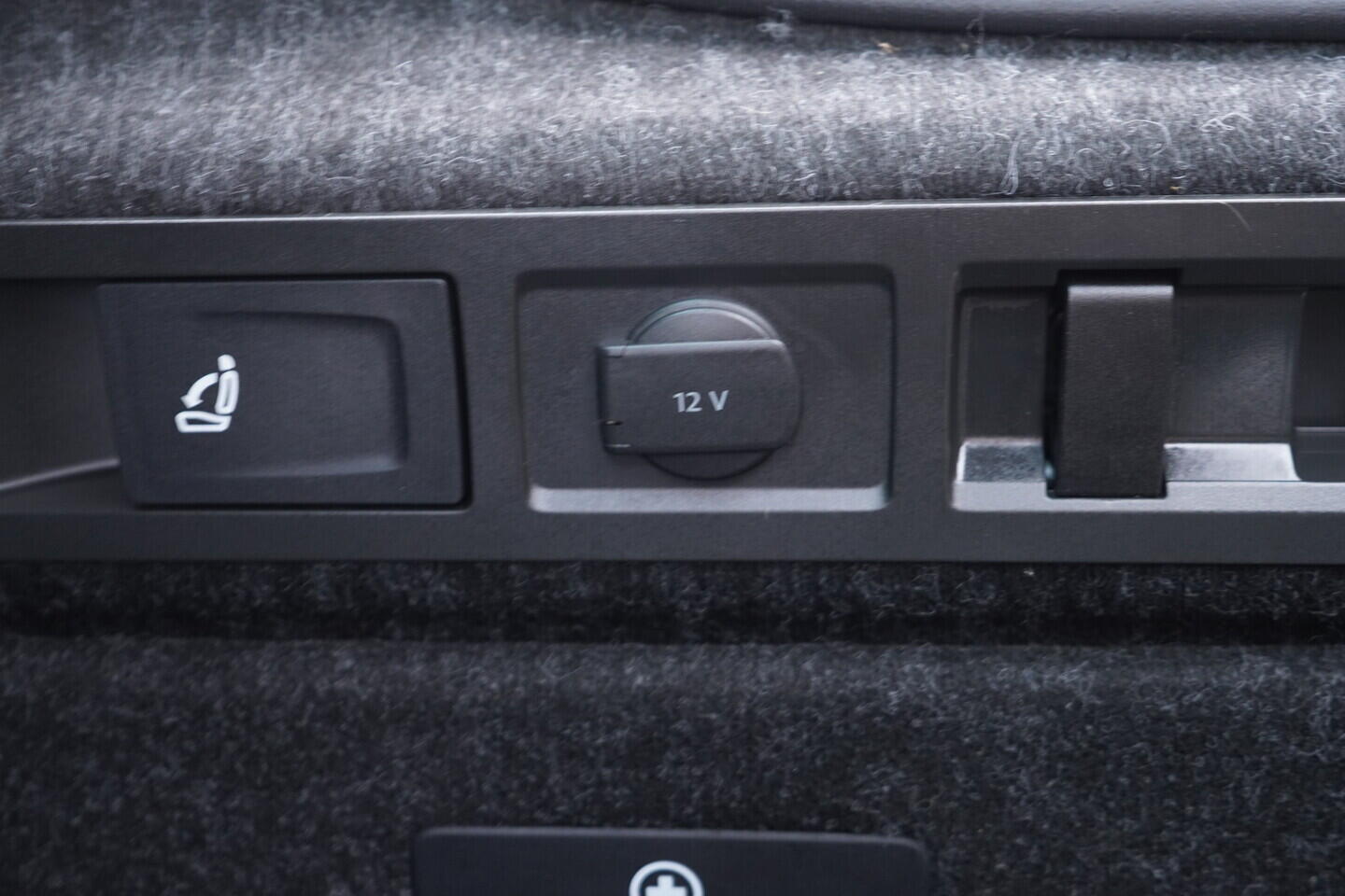 OV190V10971_41.webp_SUPERB Style 2.0 TSI 140 kW automat, DPH