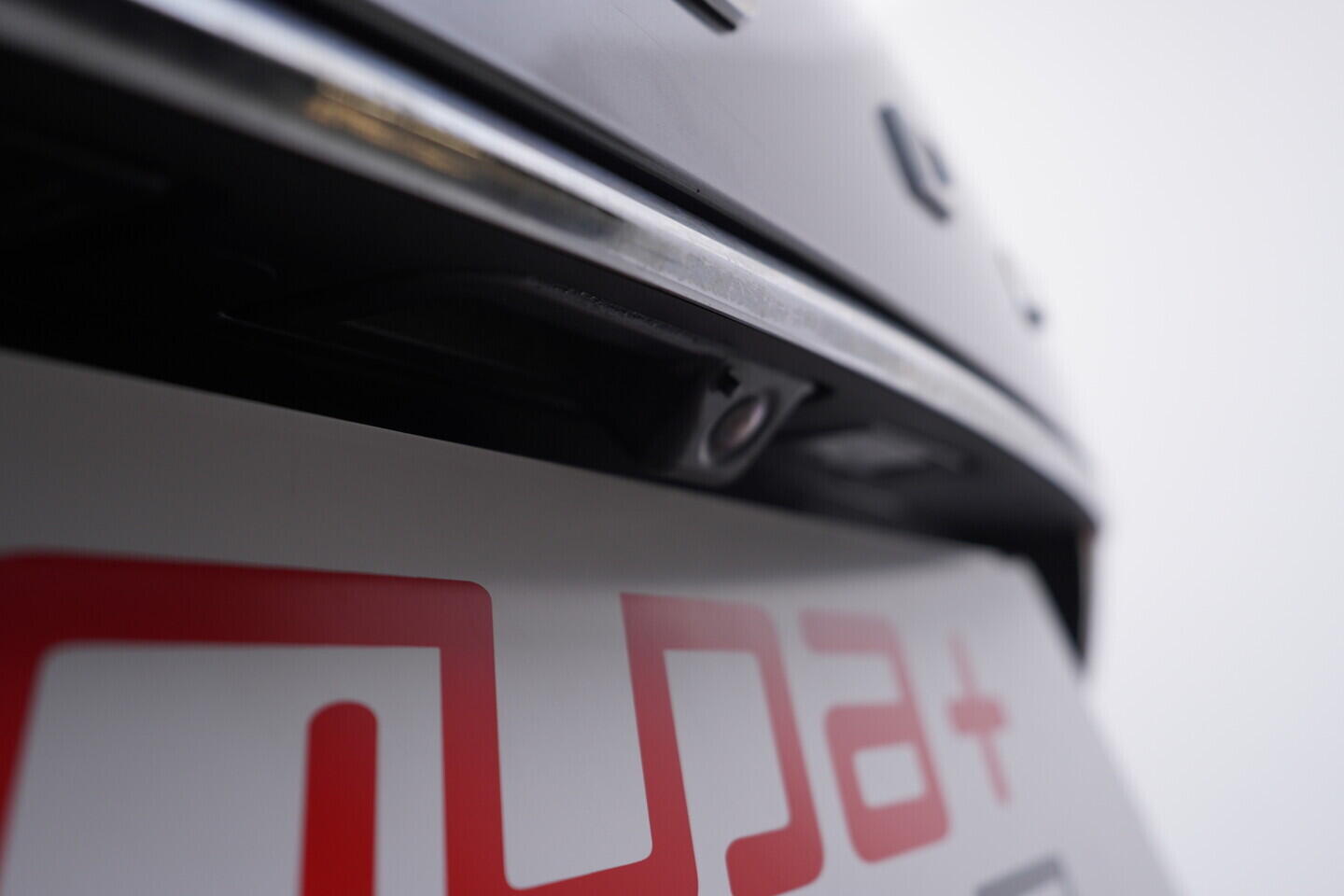 OV190V10971_45.webp_SUPERB Style 2.0 TSI 140 kW automat, DPH