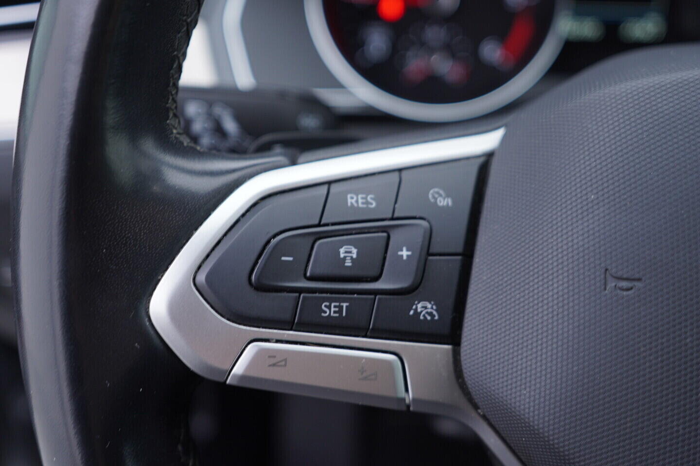 OV190V10972_26.webp_PASSAT VARIANT Elegance 2.0 TDI 110 kW automat, DPH