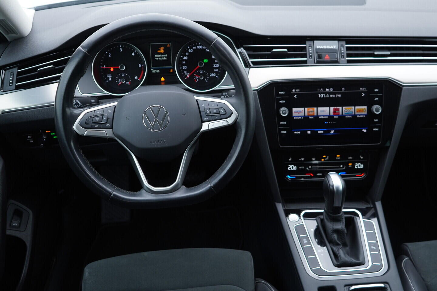 OV190V10972_29.webp_PASSAT VARIANT Elegance 2.0 TDI 110 kW automat, DPH