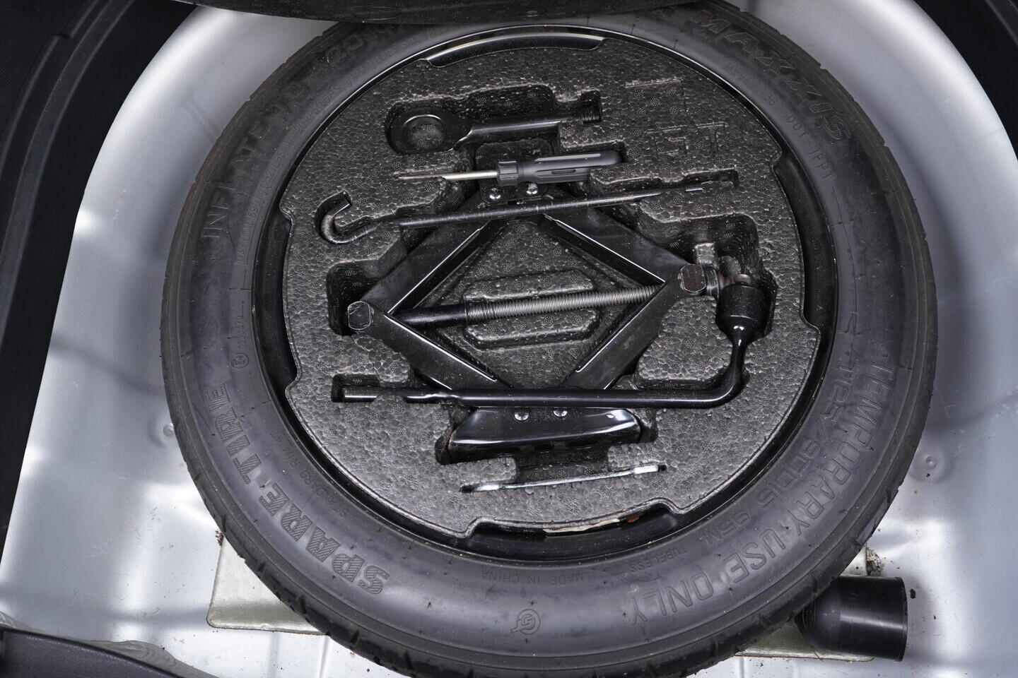 OV190V10973_33.webp_I30 Trikolor 1.6 GDI 99 kW manuál