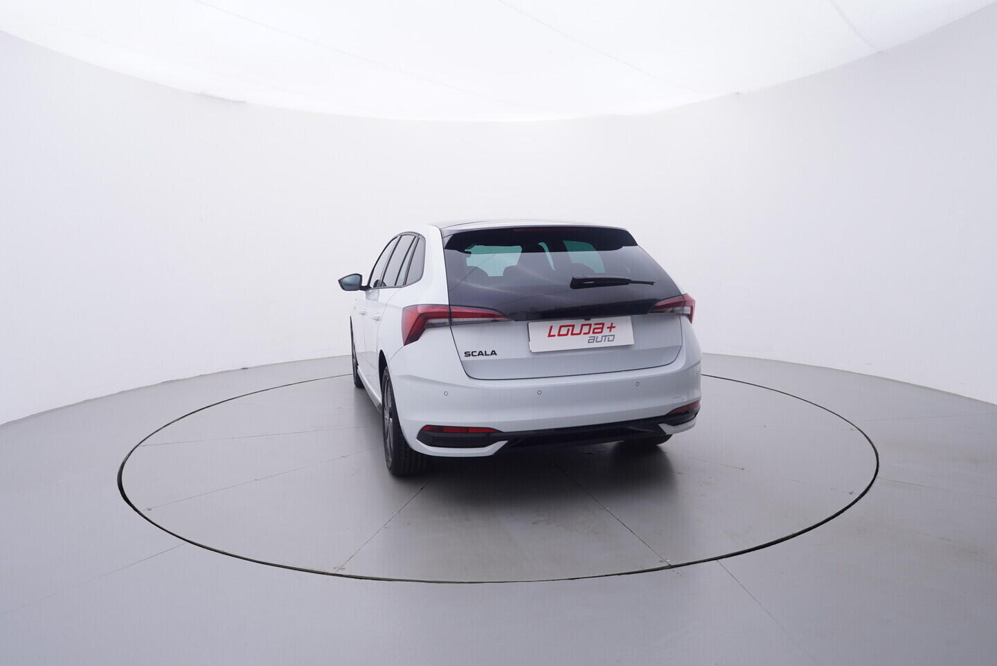 OV190V10974_13.webp_SCALA Monte Carlo 1.0 TSI 85 kW manuál, DPH