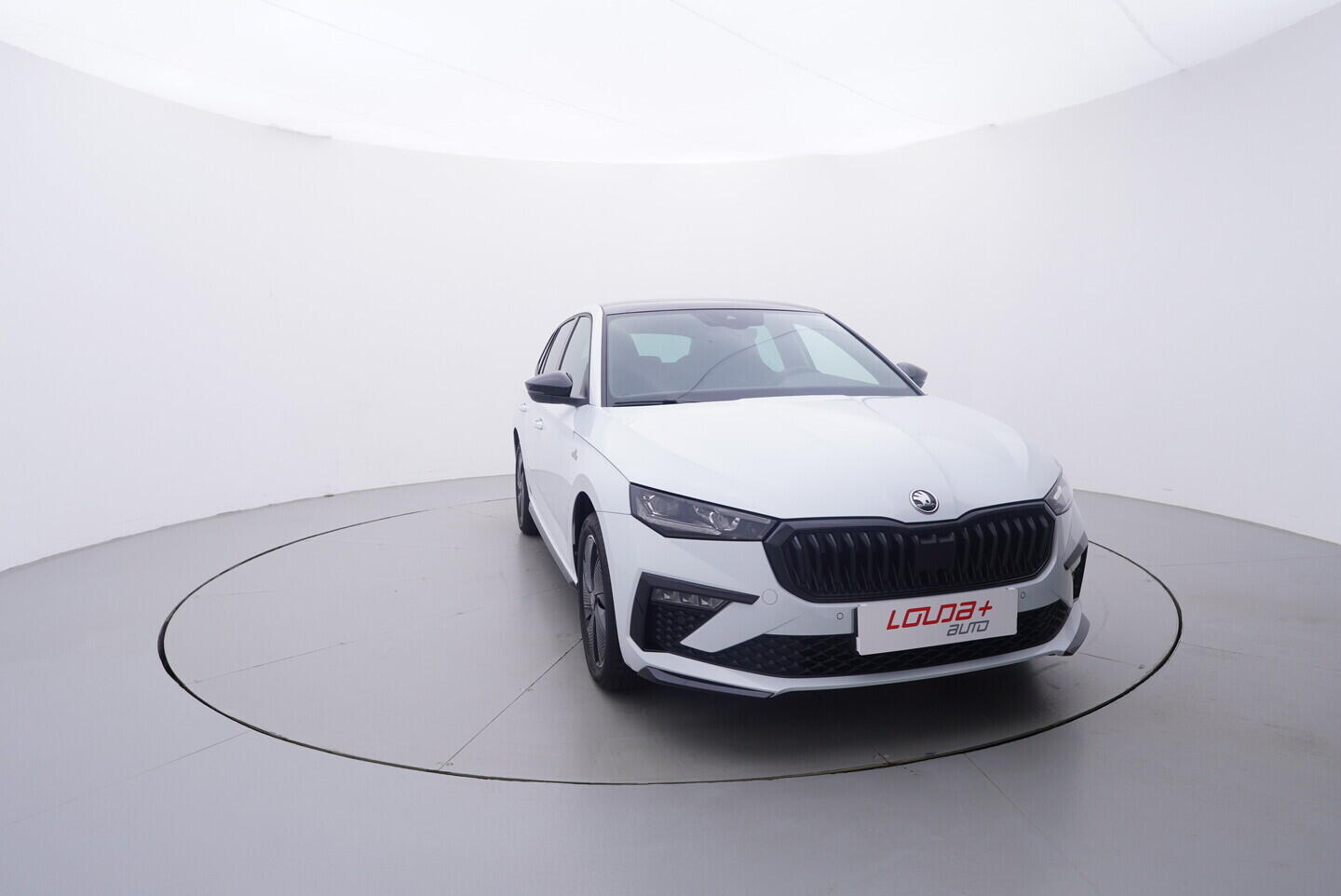 OV190V10974_17.webp_SCALA Monte Carlo 1.0 TSI 85 kW manuál, DPH