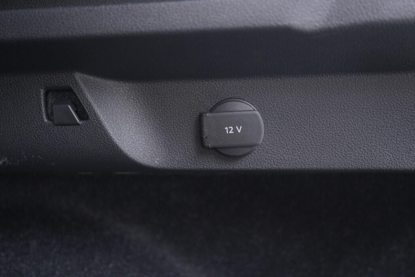 OV190V10974_40.webp_SCALA Monte Carlo 1.0 TSI 85 kW manuál, DPH