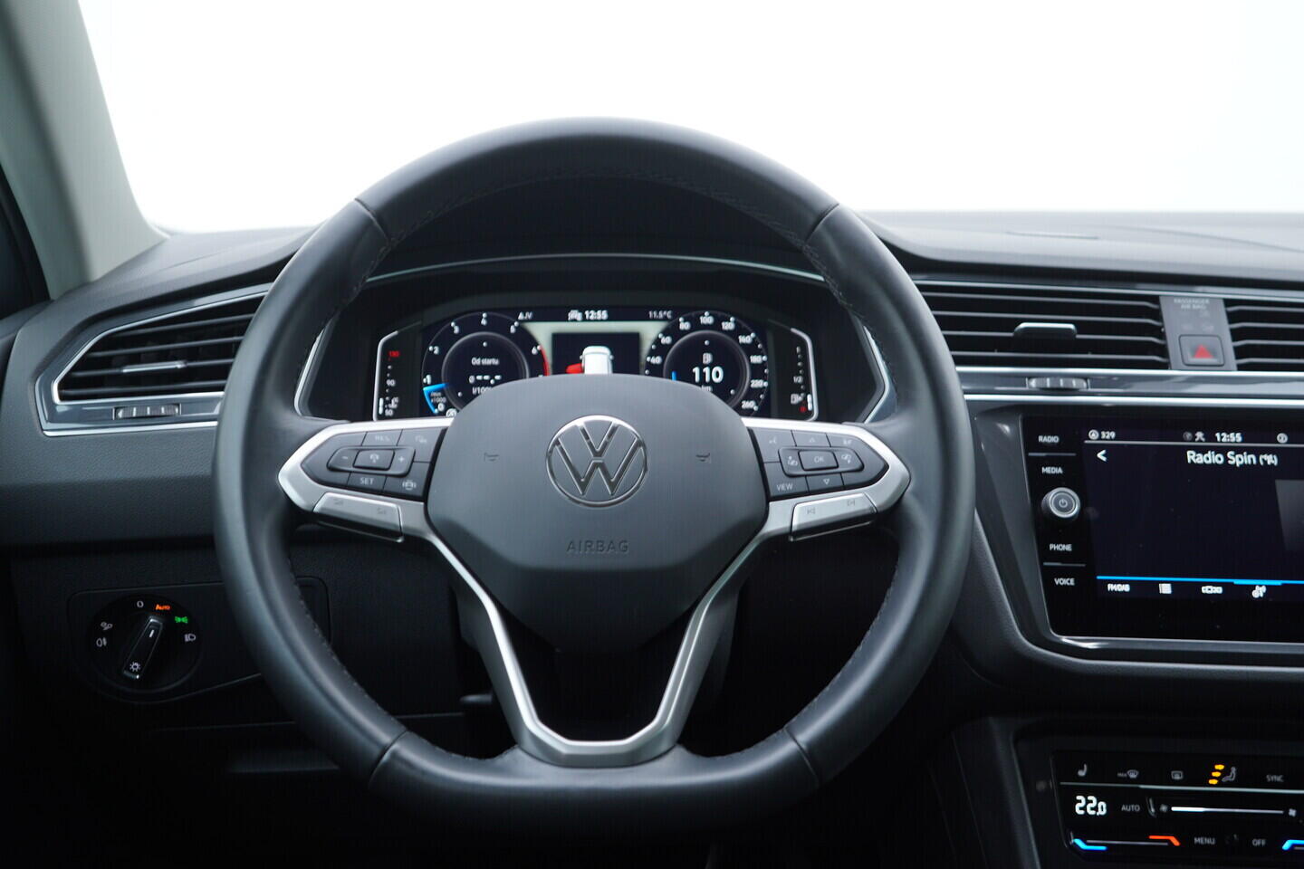 OV190V10982_29.webp_TIGUAN Elegance 1.5 TSI 110 kW automat, DPH
