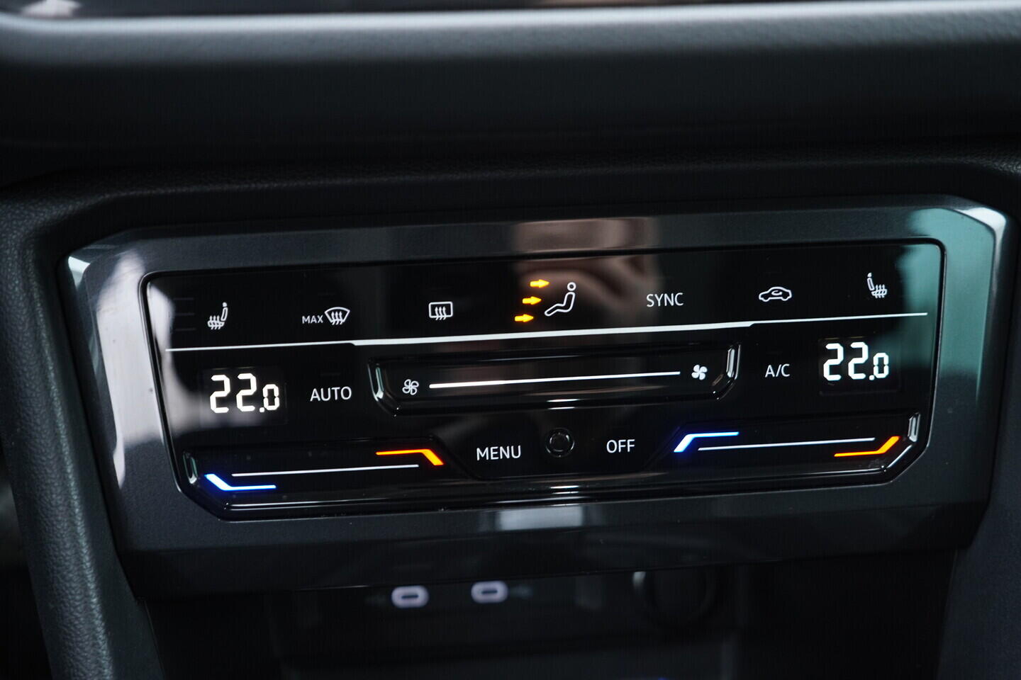 OV190V10982_35.webp_TIGUAN Elegance 1.5 TSI 110 kW automat, DPH