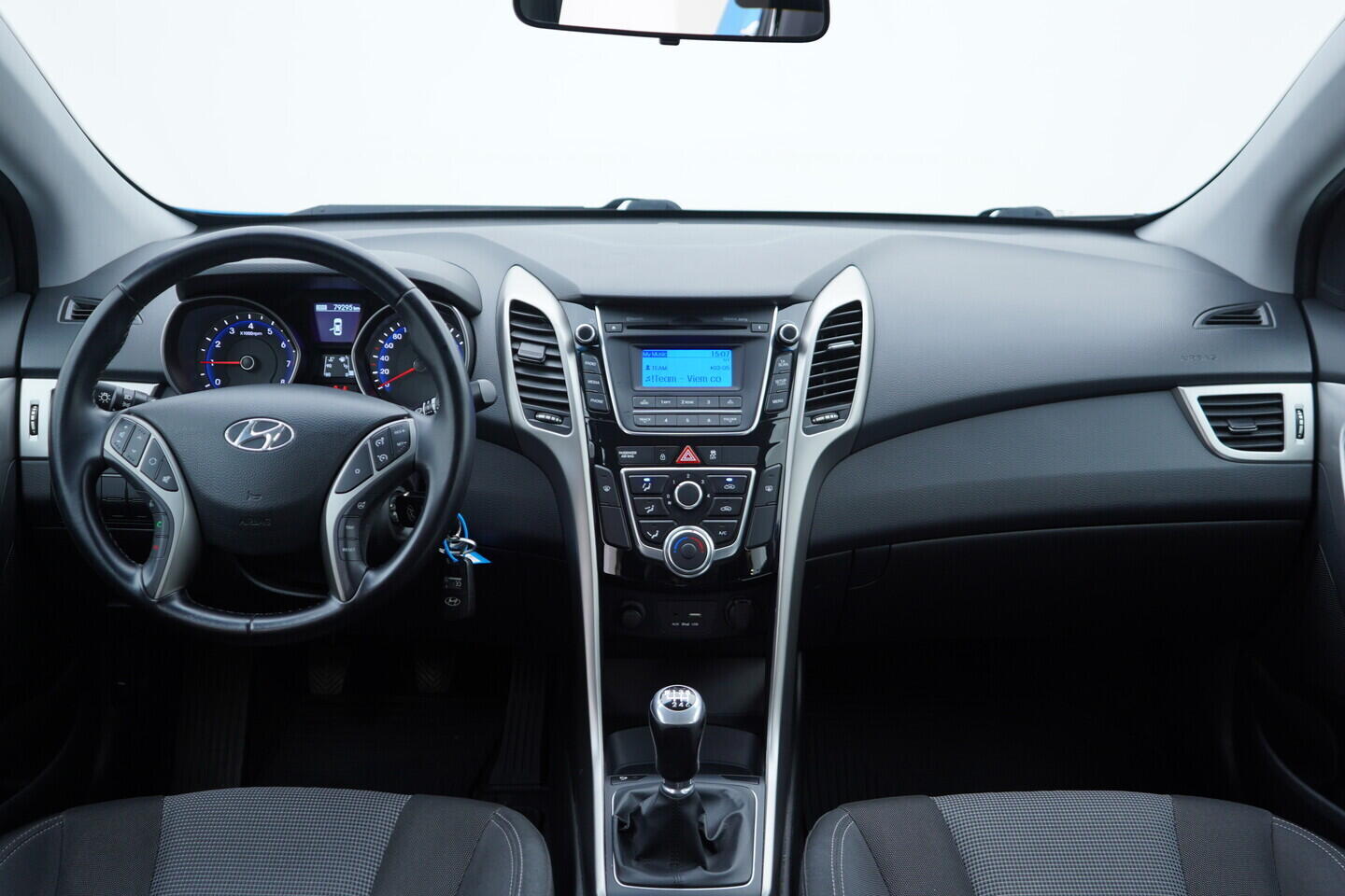 OV190V10984_25.webp_I30  1.6 DOHC 16V 88 kW manuál