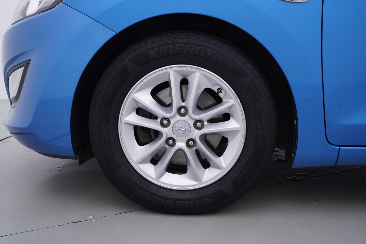 OV190V10984_34.webp_I30  1.6 DOHC 16V 88 kW manuál