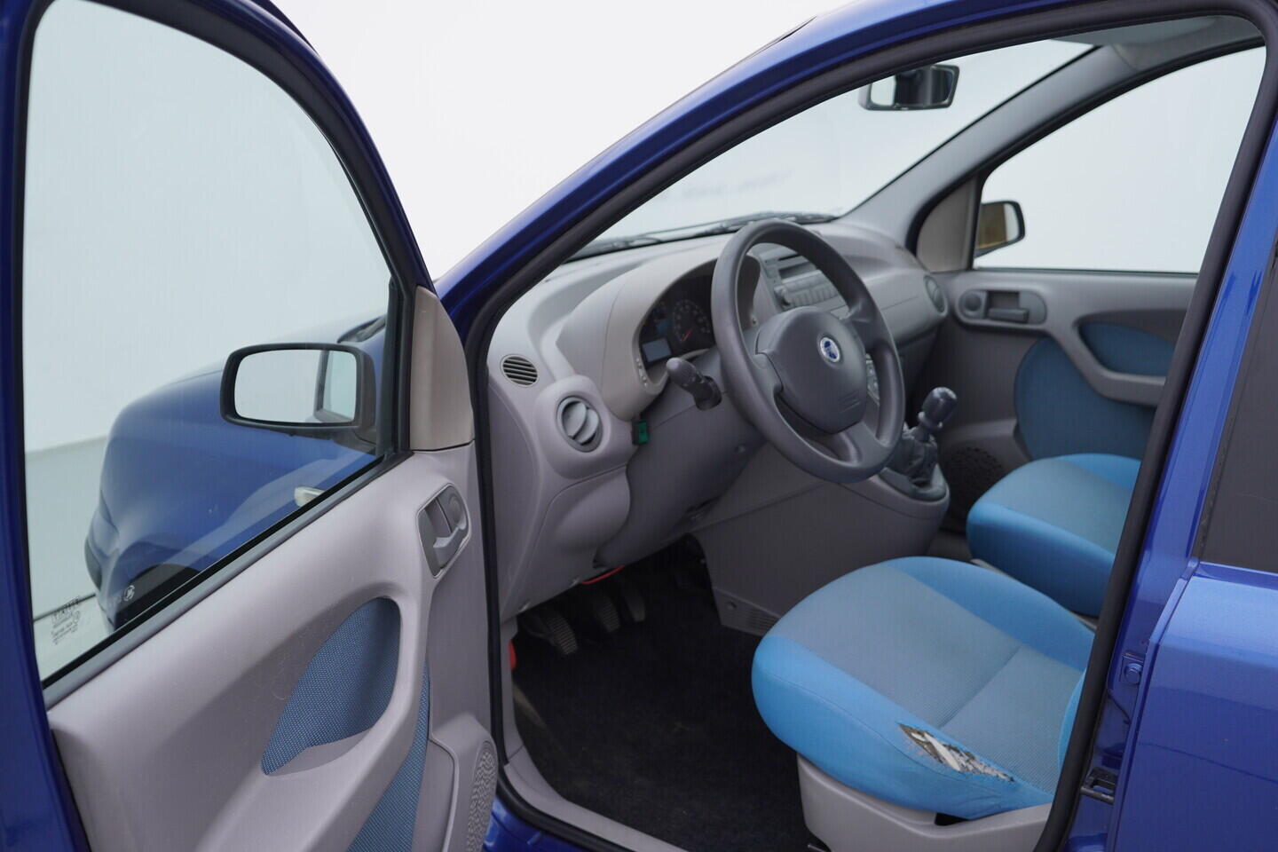 OV190V10986_18.webp_PANDA  1.2 i 44 kW manuál